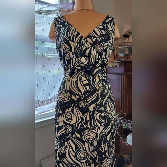Donna Ricco Cocktail Dress Perfect Fitted Dress Abstract Roses Size 6 - Picture 6 of 11